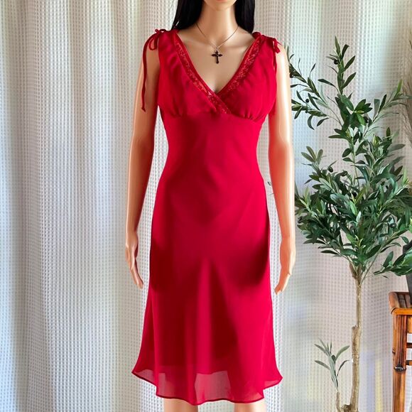 Vintage Y2K Breakin’ Loose Red Midi Slip Dress‎ Beaded Trim Made in USA Size 5/6 - Picture 2 of 8